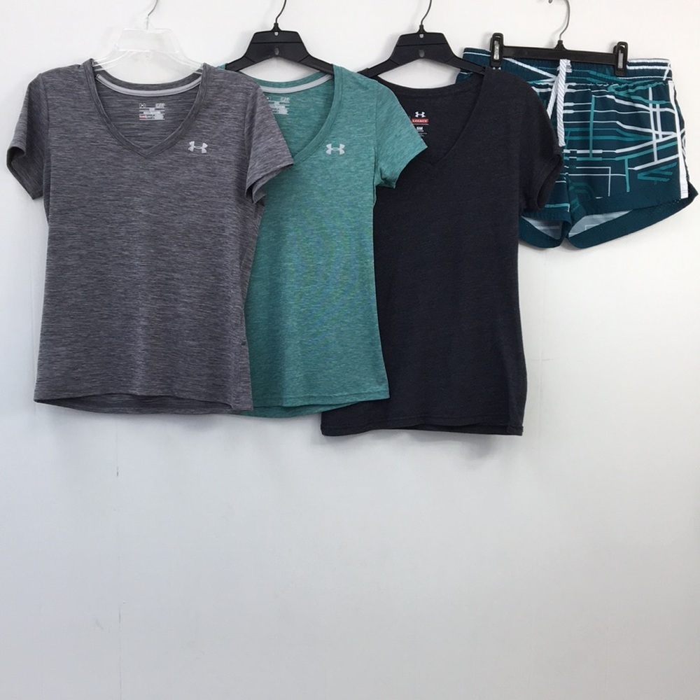 Under Armour Women's Athletic Activewear Bundle of 4 Size S EXCELLENT Condition